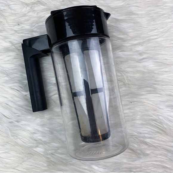 Takeya Kitchen 3 For 5 Takeya Cold Brew Coffee Maker 1 Quart Poshmark